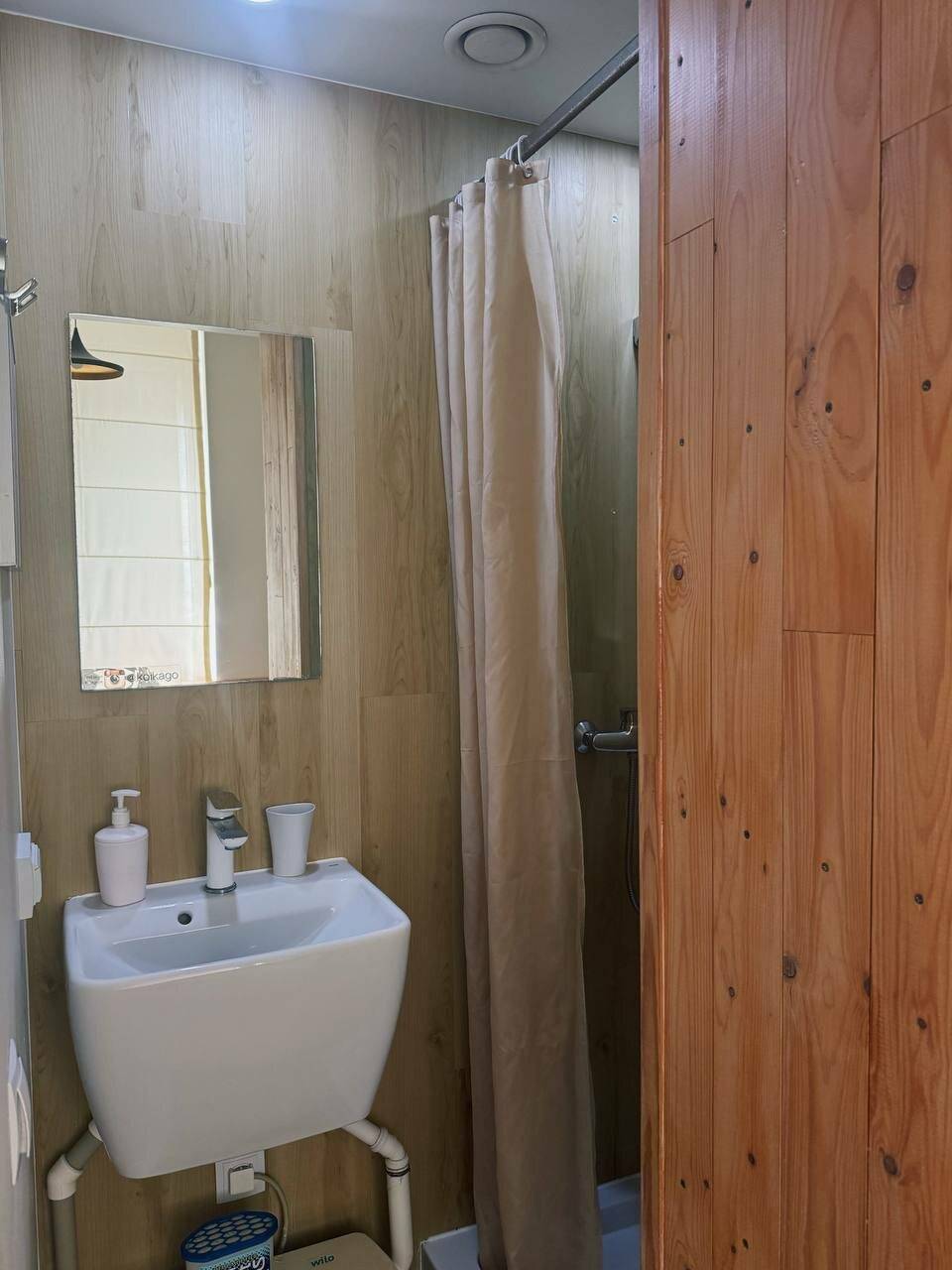 Фотографии номера Бюджетный двухместный номер с 1 кроватью в Гостинице KoikaGo Калининград