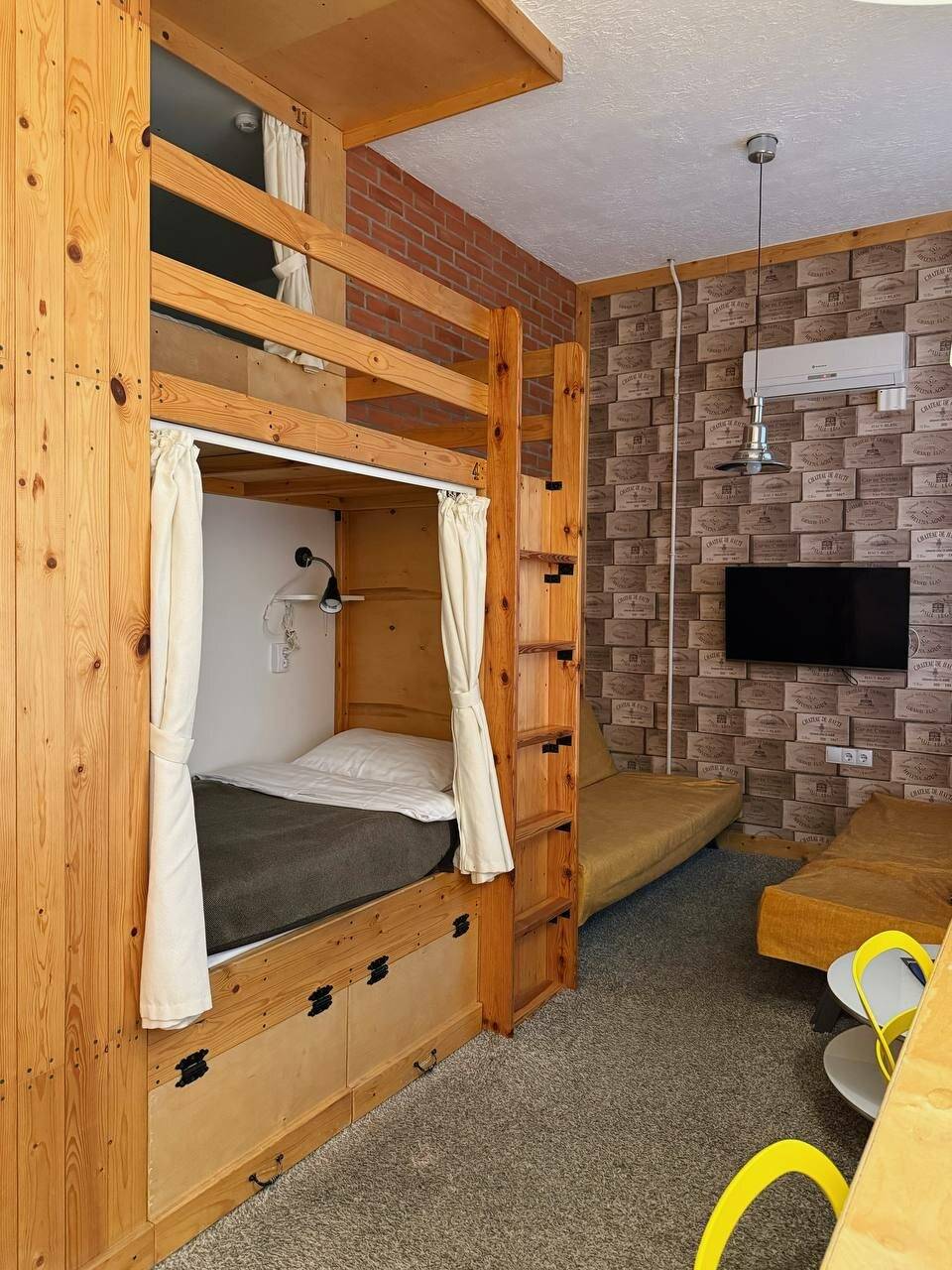 Фотографии номера Общий номер для мужчин и женщин в Гостинице KoikaGo Калининград